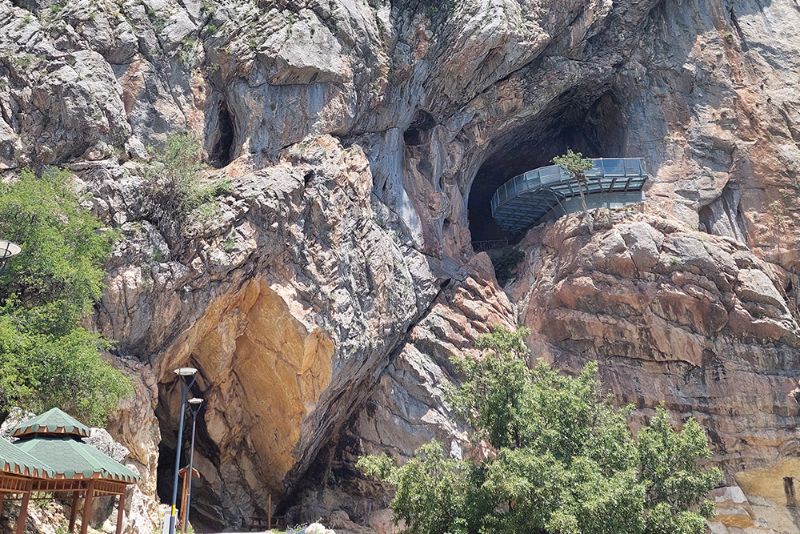 Derebucak Mağaraları ve Doğa Yürüyüşü Turu